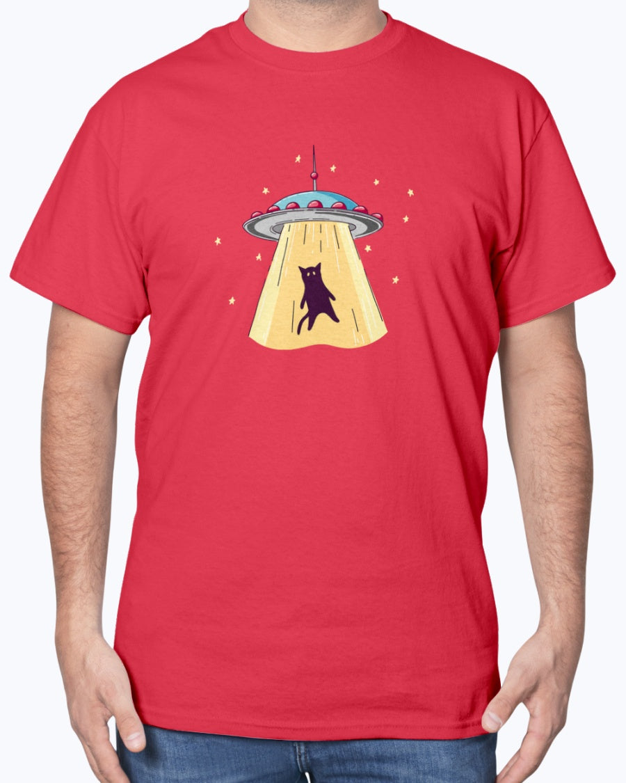 Cat UFO Abduction - UFO Shirt - Aliens Abducting a Cat Unisex T-Shirt