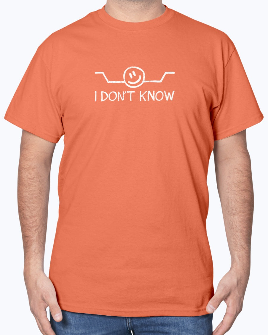 I Don't Know - Cute Shrug Geek Unisex T-Shirt