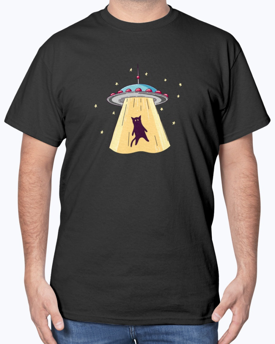 Cat UFO Abduction - UFO Shirt - Aliens Abducting a Cat Unisex T-Shirt