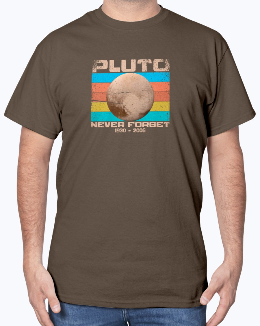 Pluto Never Forget - Geek Shirt - Funny Science Shirt - Space Unisex T-Shirt